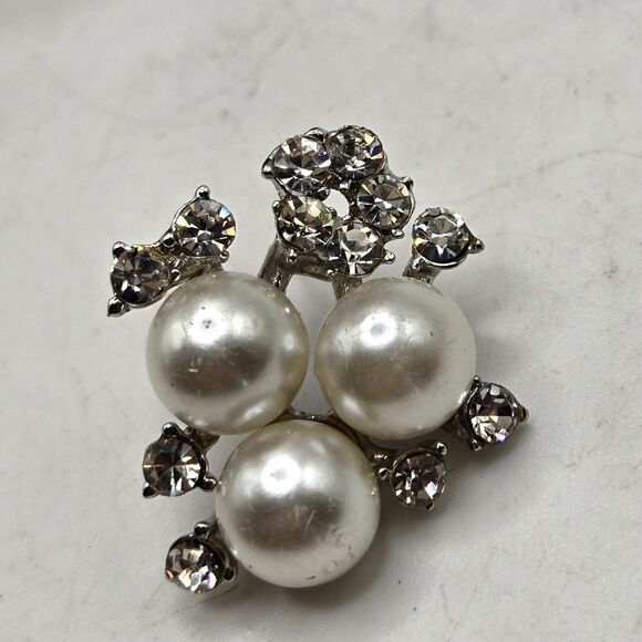 "5/$25" Mismatched Silver/Goldtone Faux Pearl Cluster Rhinestone Post Earrings - Picture 6 of 8